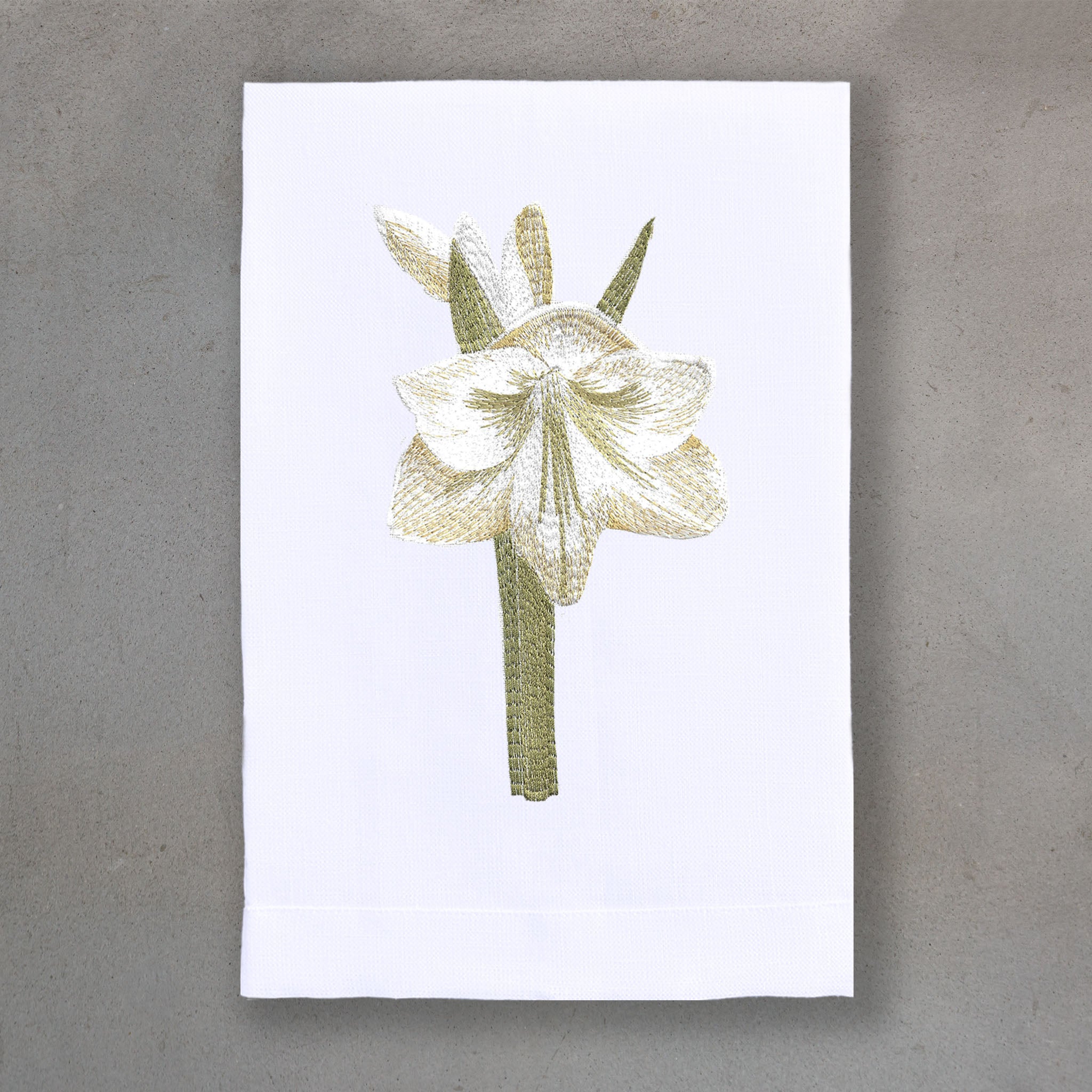 Amaryllis White | White Linen