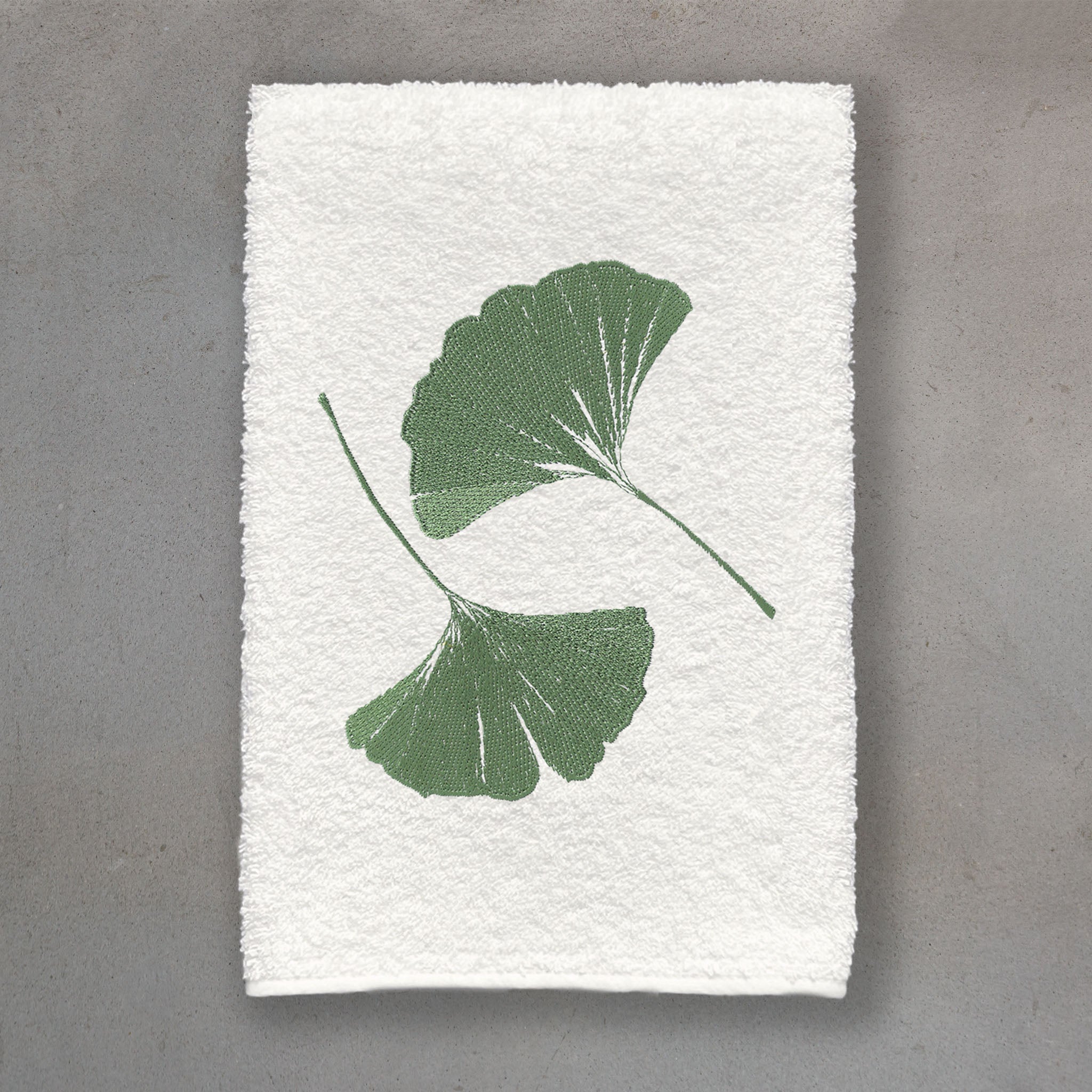 Ginkgo Green | Ivory Roma