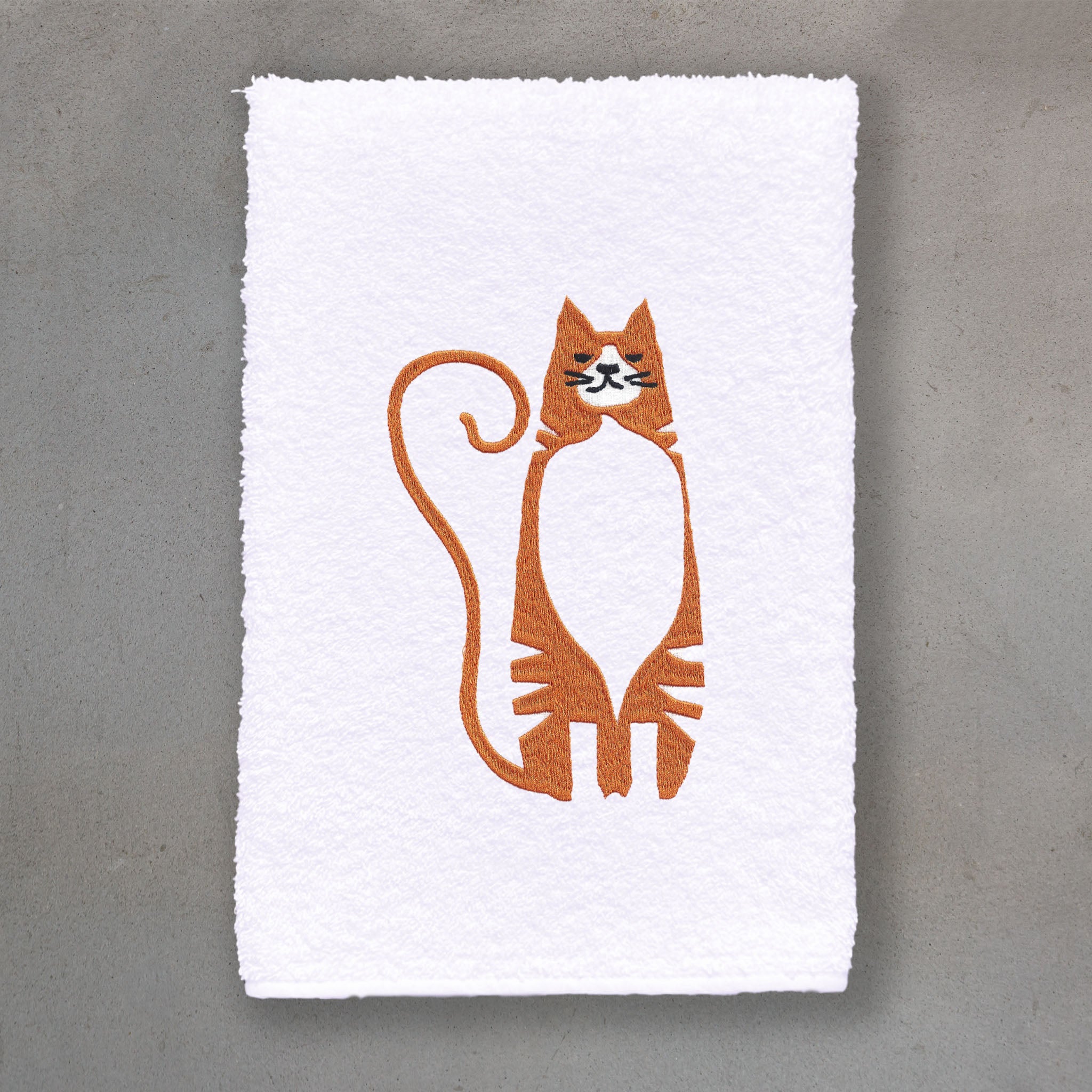 Kitty Orange | White Roma