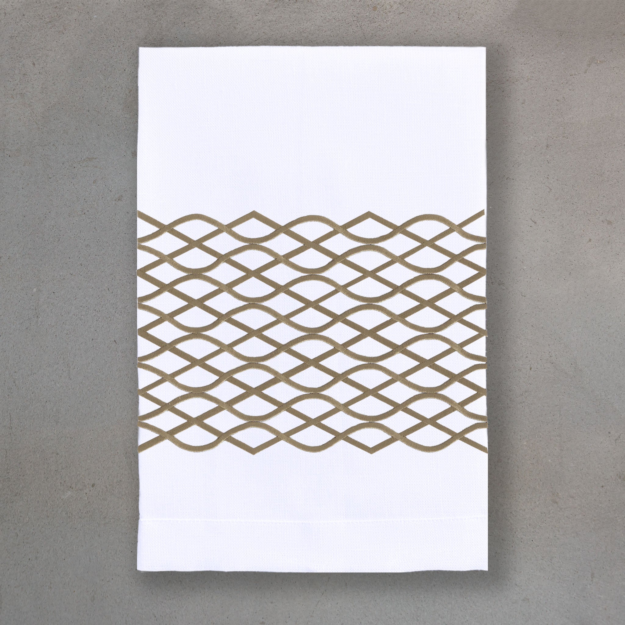 Palisades Bronze | White Linen