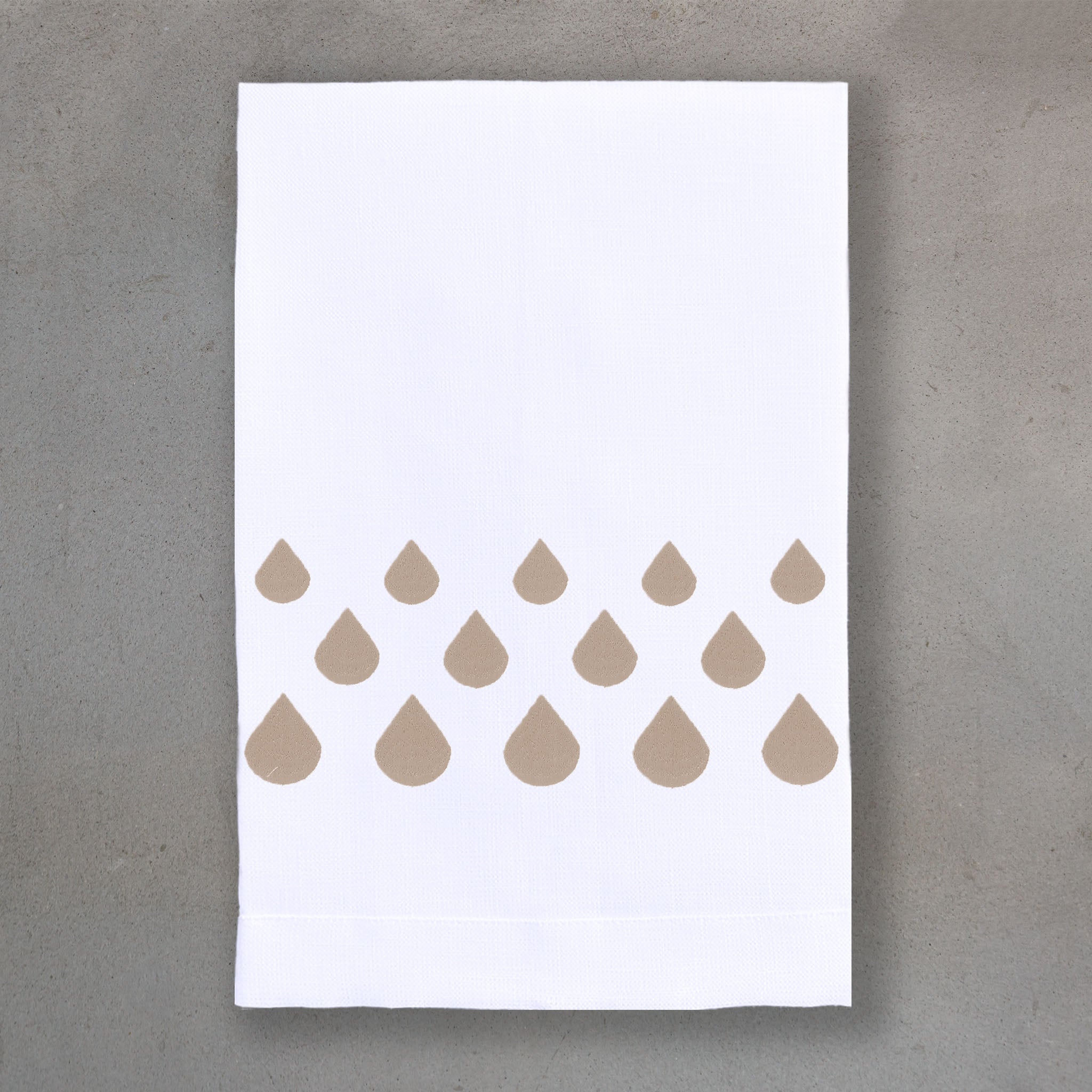 Teardrops Pewter | White Linen