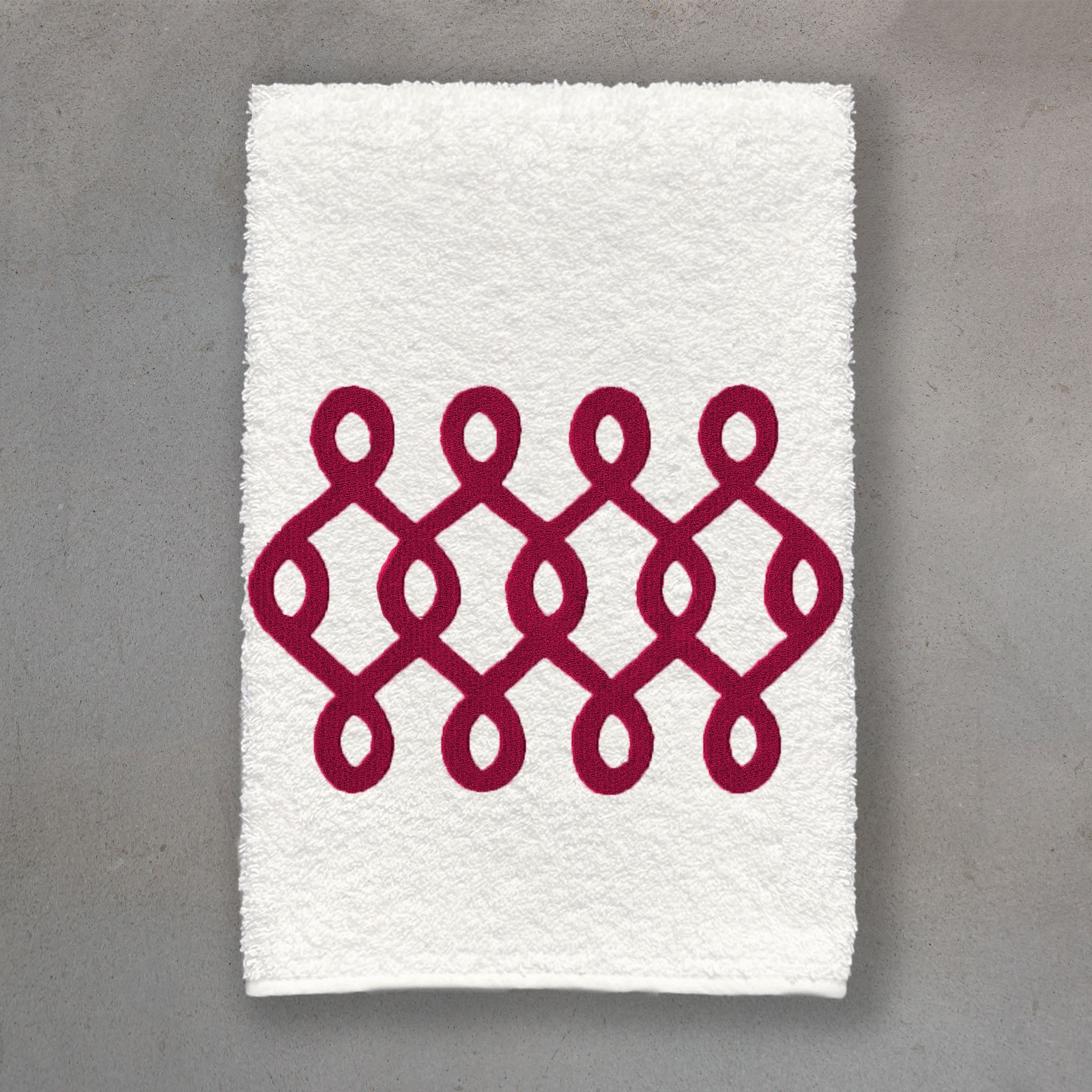 Twist Claret | Ivory Roma