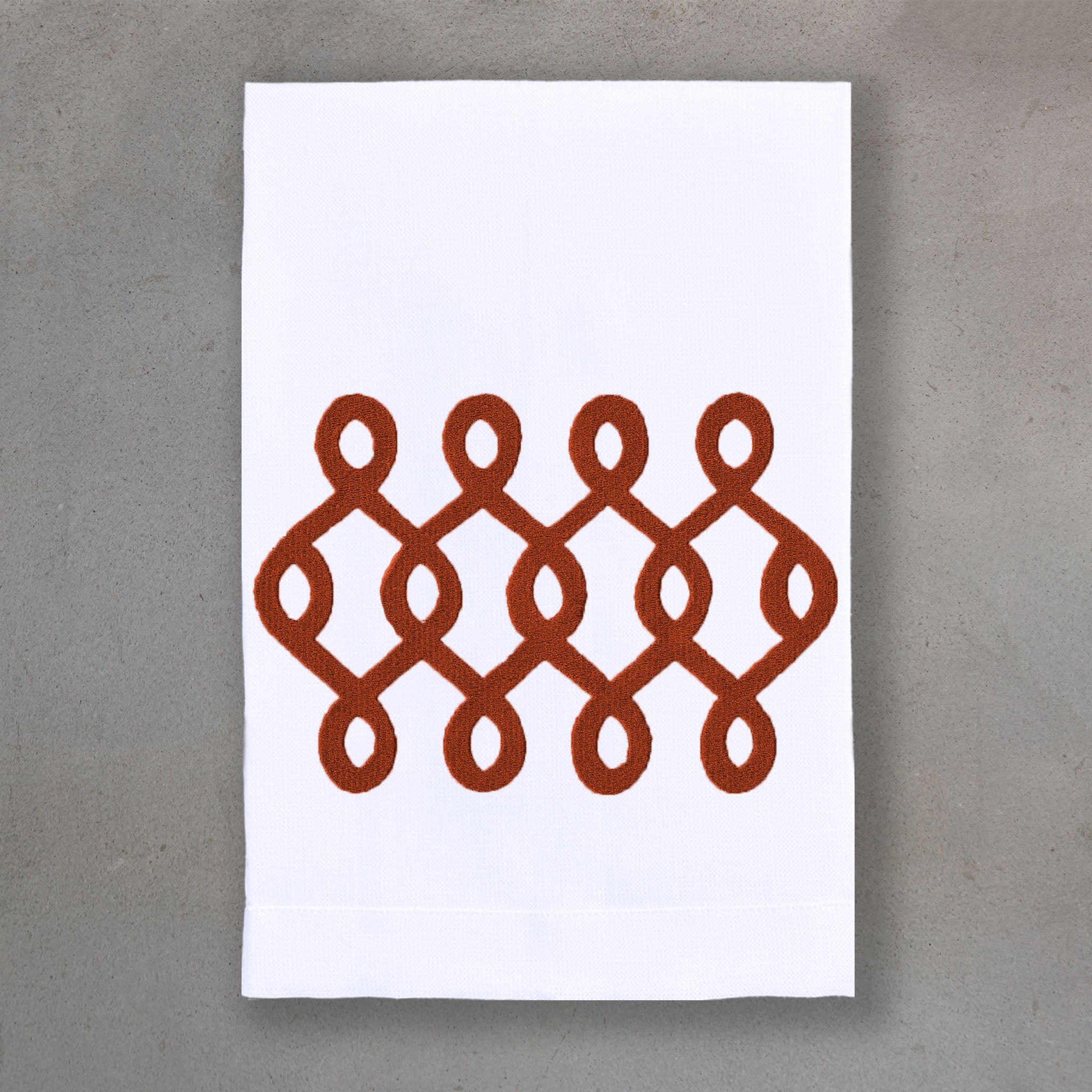 Twist Russet | White Linen